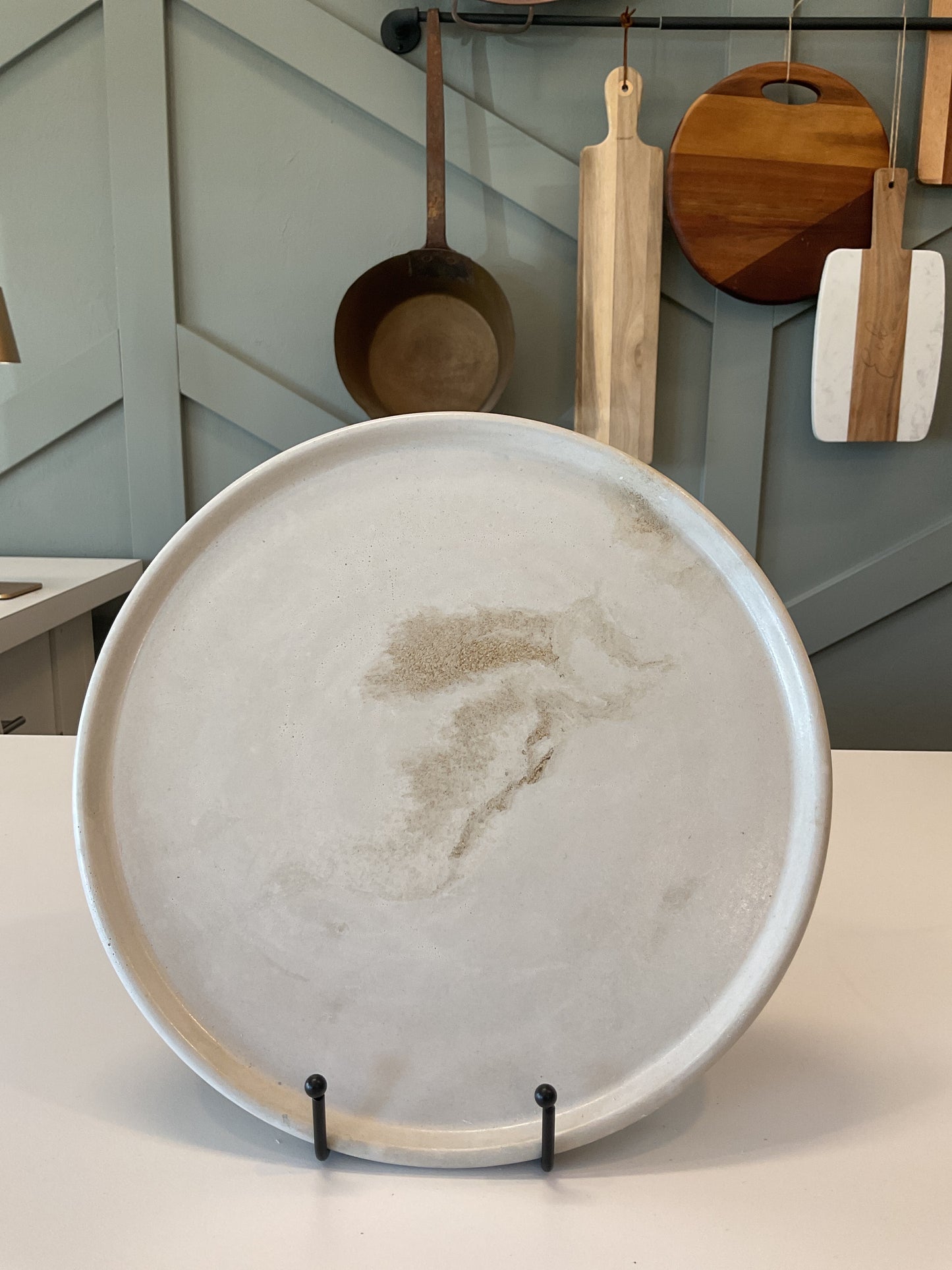 Wallflower Shoppe Large Plate